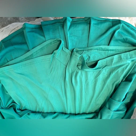 SOLD OUT INDERO Pleated Tennis/Golf Skort - Active Collection-NWT - Picture 7 of 8